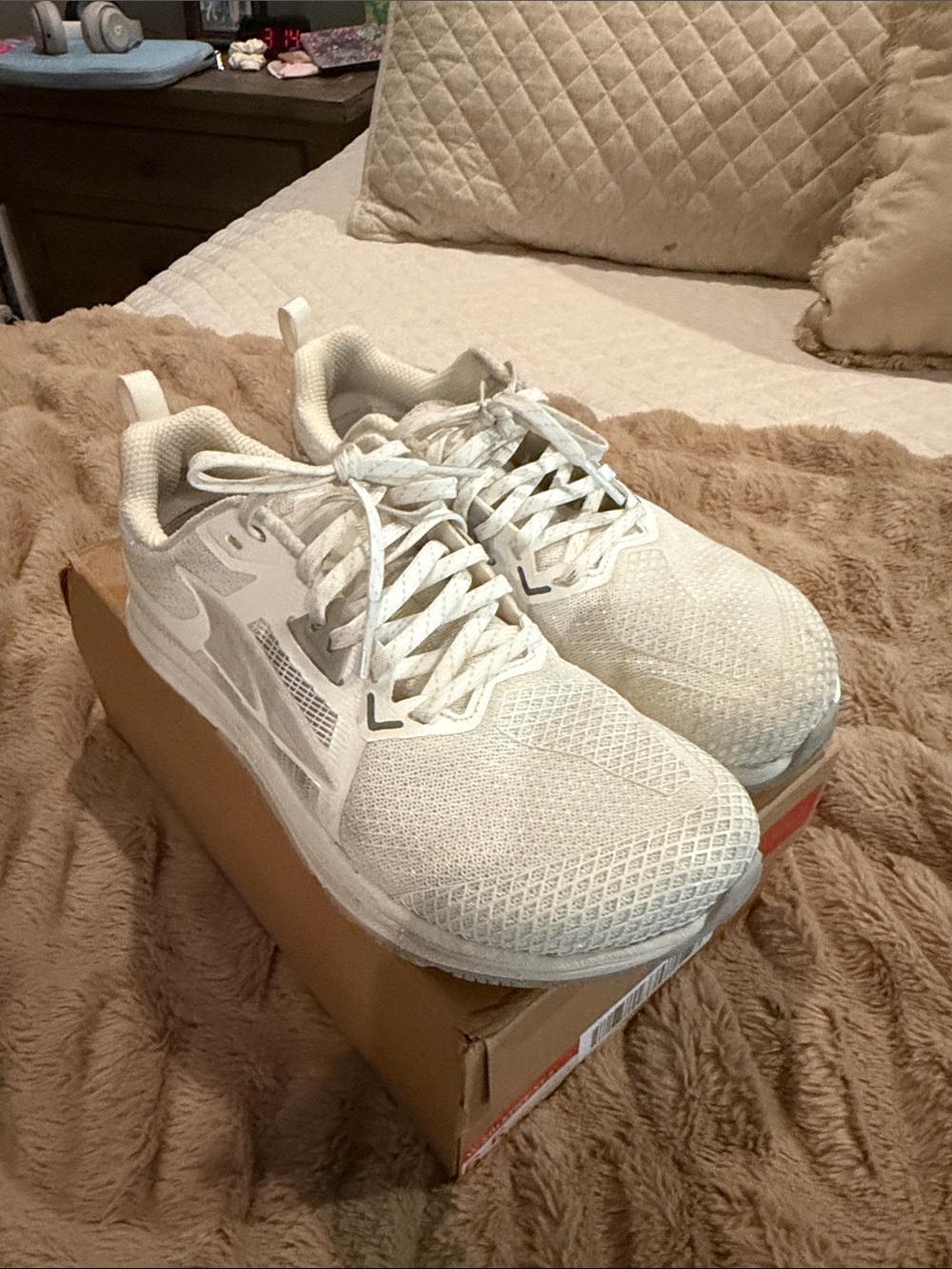 Altra Solstice XT 3